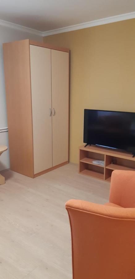 Antal Apartmanok ซาลาคาโรส ภายนอก รูปภาพ