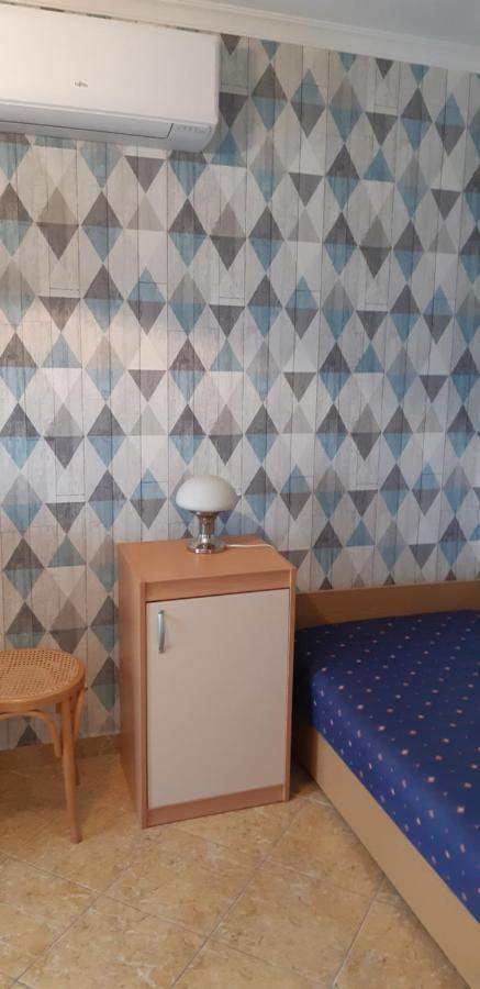 Antal Apartmanok ซาลาคาโรส ภายนอก รูปภาพ